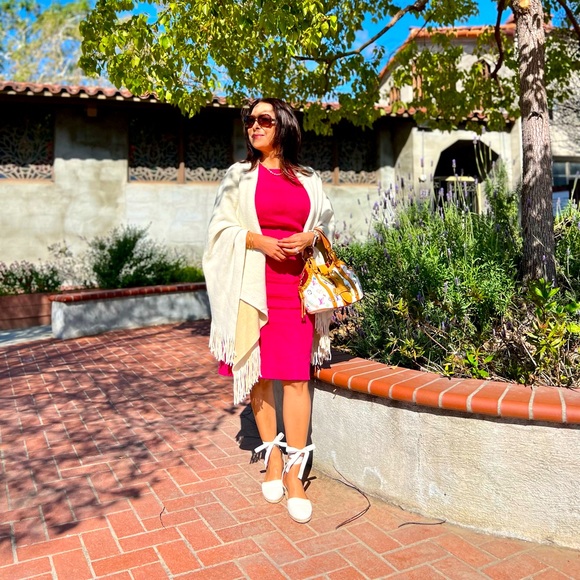 Meet your Posher, Grisel - Picture 1 of 1